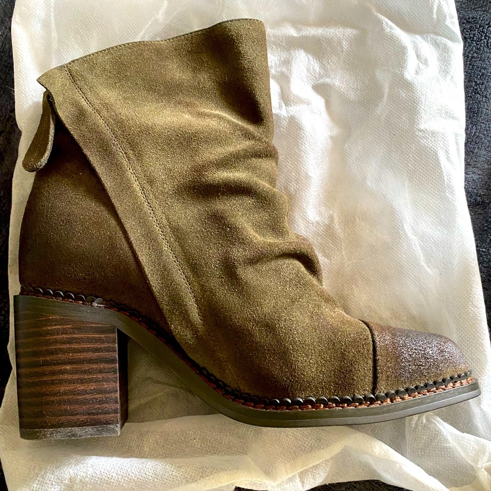 Brand new Sbicca slouch bootie